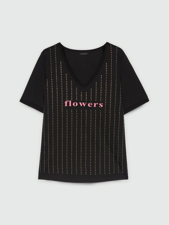 T-shirt with lettering and rhinestones