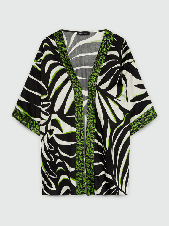 Kimono with foliage print