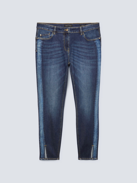 Slim Fit Jeans mit nuancierten Rändern