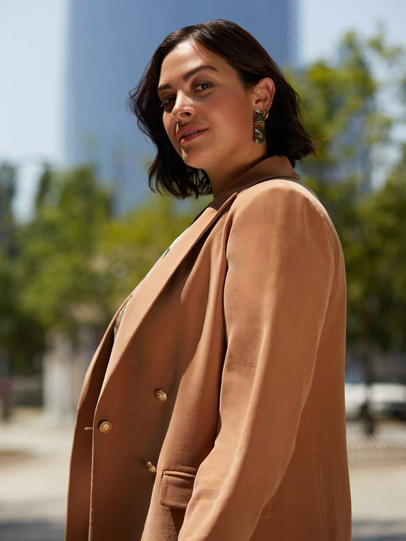 Blazer with animalier lining