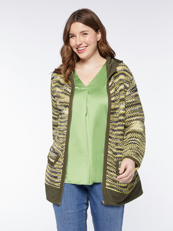 Gemusterter Cardigan mit Stoffteilen