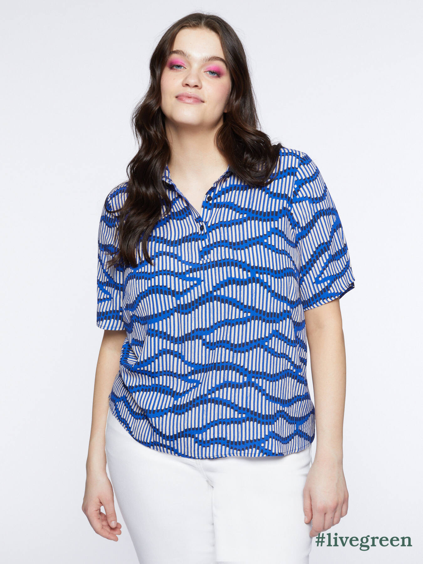 Blouse motif vagues en viscose ECOVERO™ image number 0