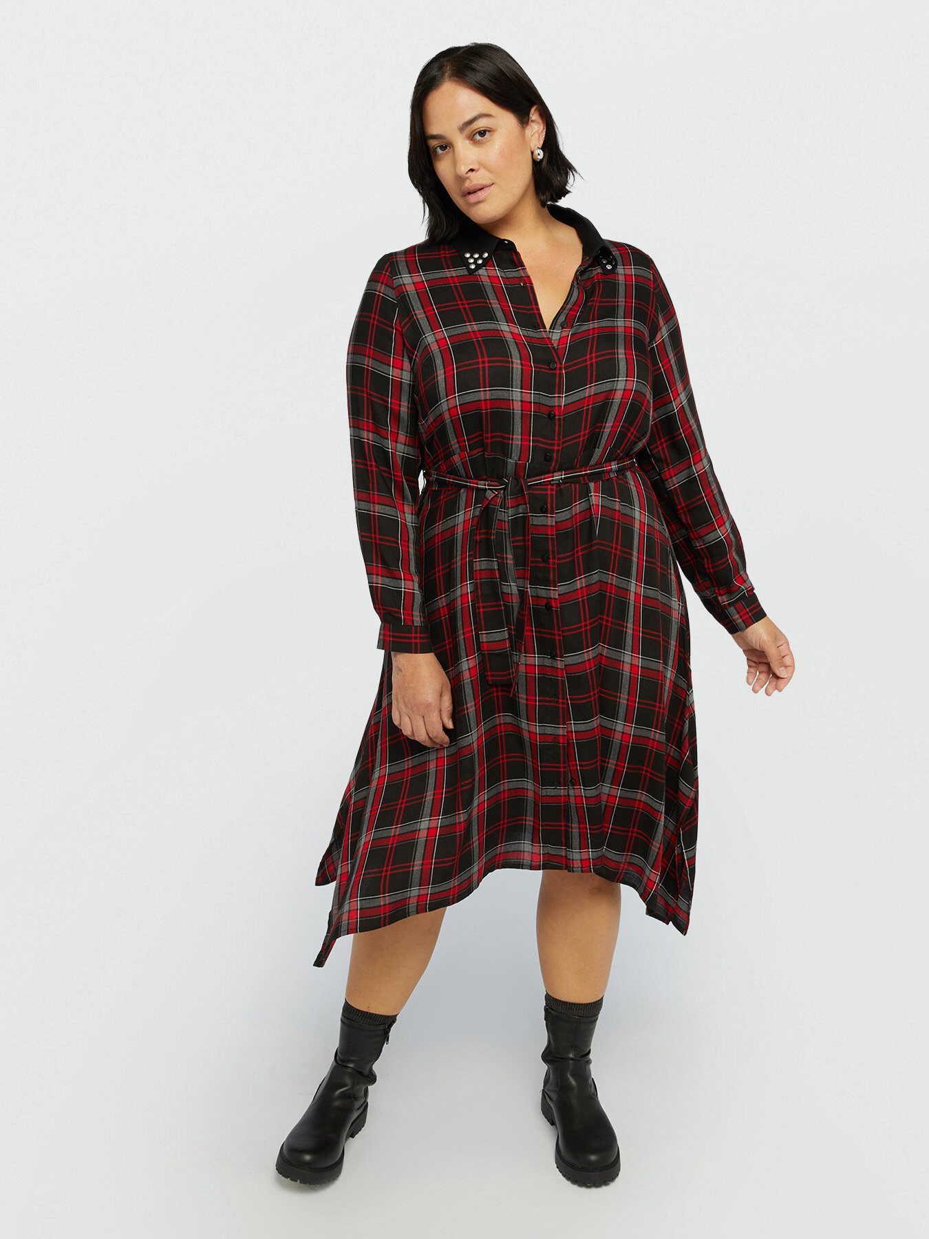 Tartan chequered dress with studs image number 0