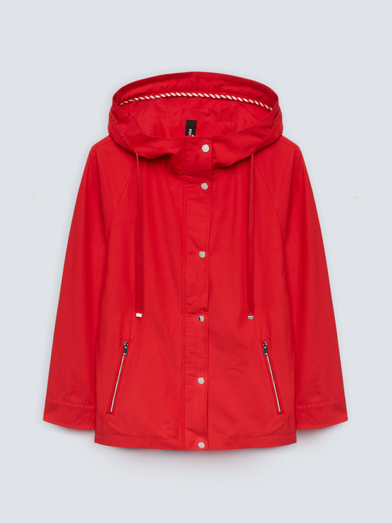 Short parka with hood