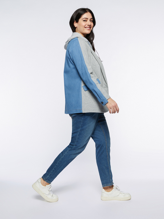 Blazer aus Sweatshirt-Stoff und Denim