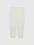 Straight-leg trousers with slanted pockets image number 4