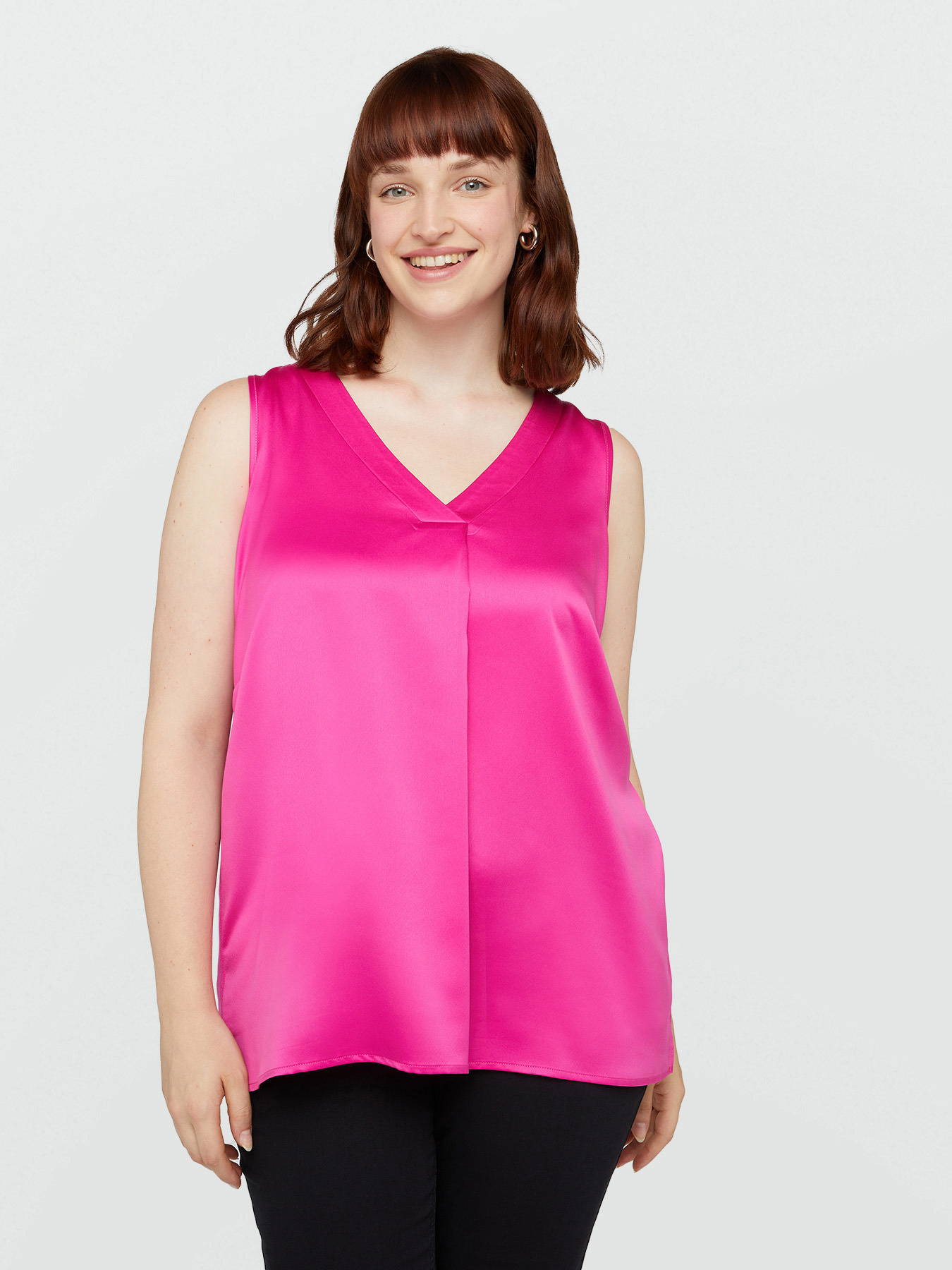 Top with front pleat image number 0