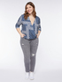 Jeans slim girlfit con strappi e paillettes image number 3