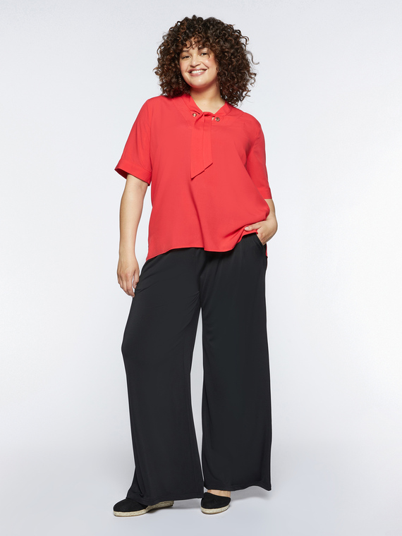 ECOVERO™ viscose blouse with eyelets