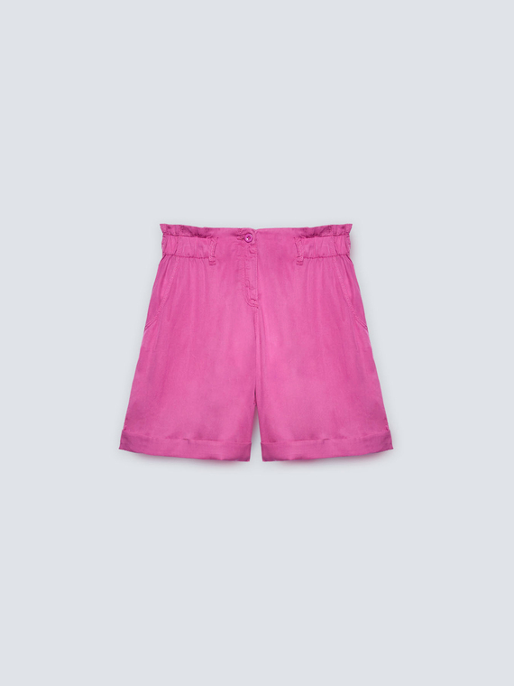 Kurze Hose aus TENCEL™