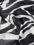 Foulard stampa black and white image number 1