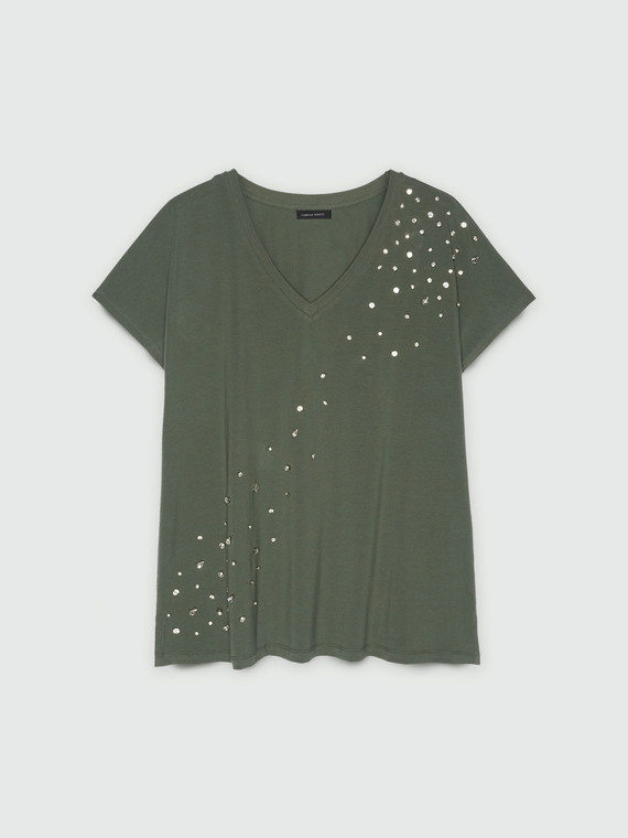 T-shirt with embroidered rhinestones